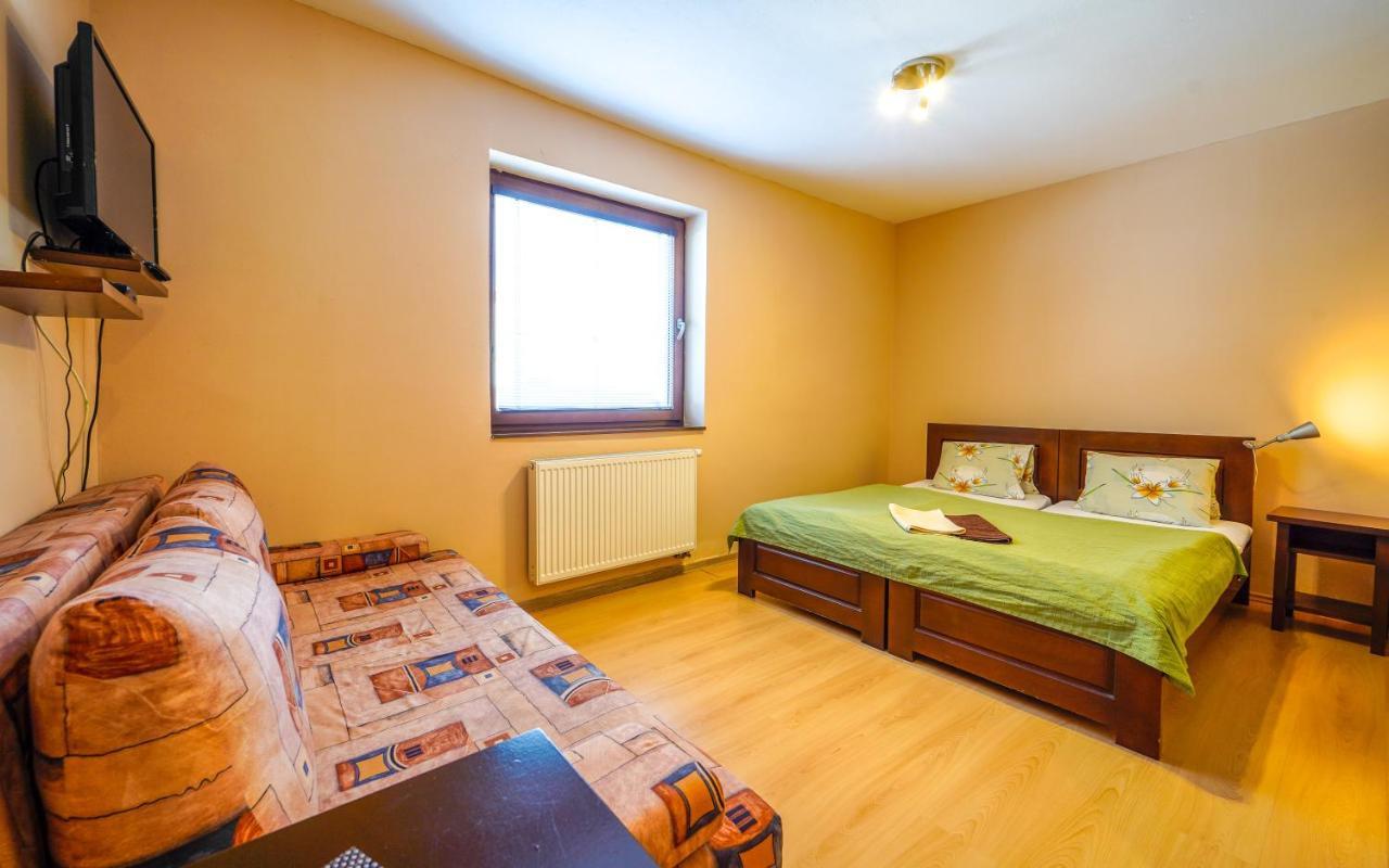 Studio Troika Pavčina Lehota Esterno foto