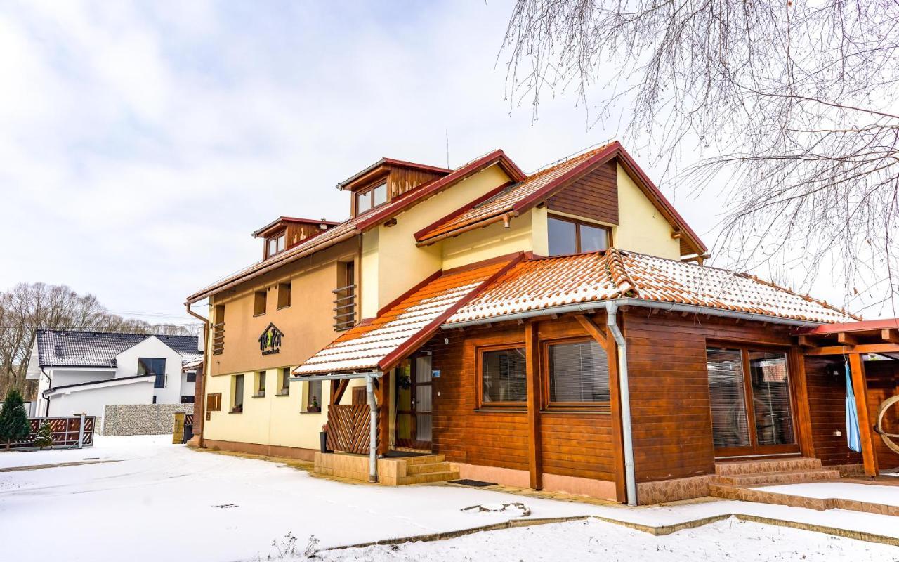 Studio Troika Pavčina Lehota Esterno foto