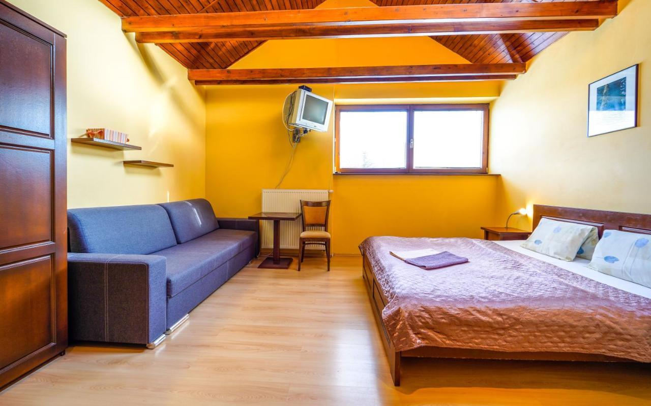 Studio Troika Pavčina Lehota Esterno foto